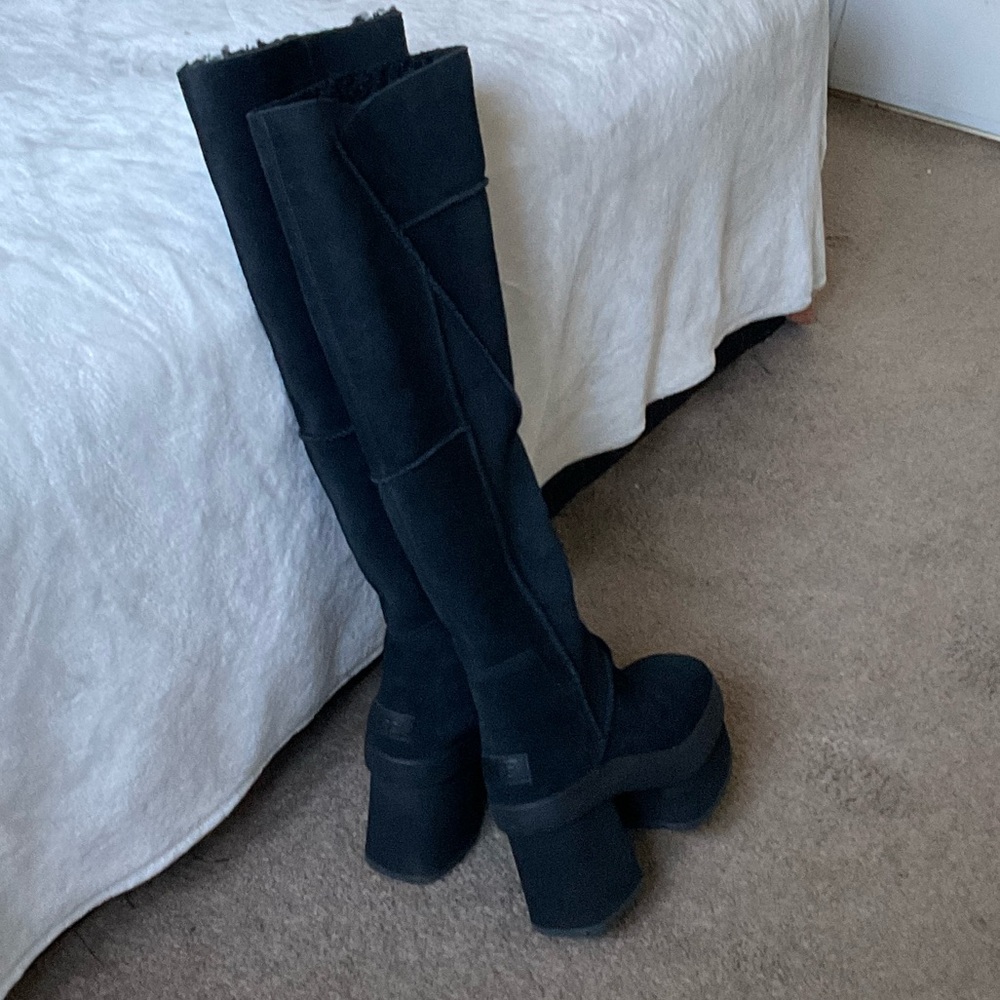 UGG New Heights Platform Xtra Boot